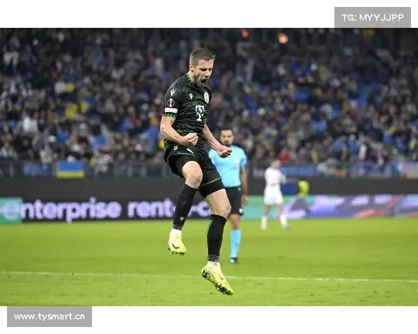 基辅迪纳摩1-0费伦茨瓦罗斯欧冠资格赛中空袭警报响起比赛中断35分钟